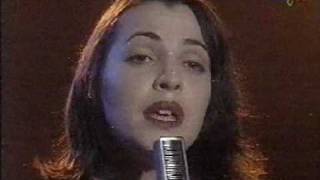 Da-me o braço e anda dai - Teresa Salgueiro