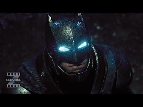 Batman v Superman: Dawn of Justice | Superman Meets Batman | ClipZone: Heroes & Villains