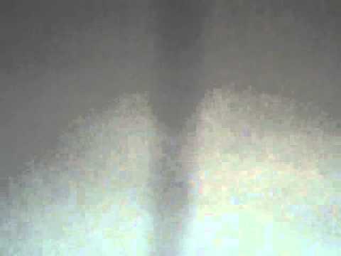 içiyoruz, seni koyduk kadehe...