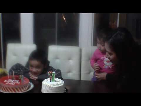 Bday cake kdan and Zaki2.MP4