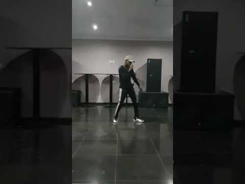 Tantule...salma sky ft jarox   #Check out the choreography@and please don't forget to subscribe