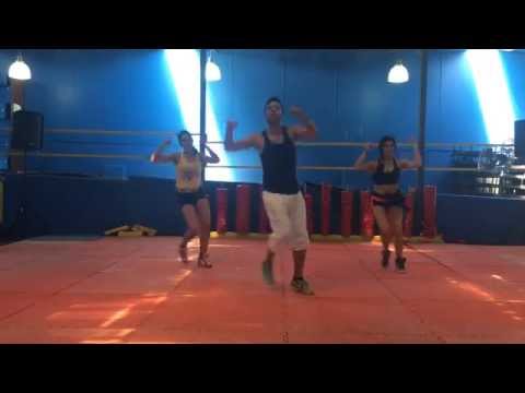 Carnaval - Maluma / ZUMBA