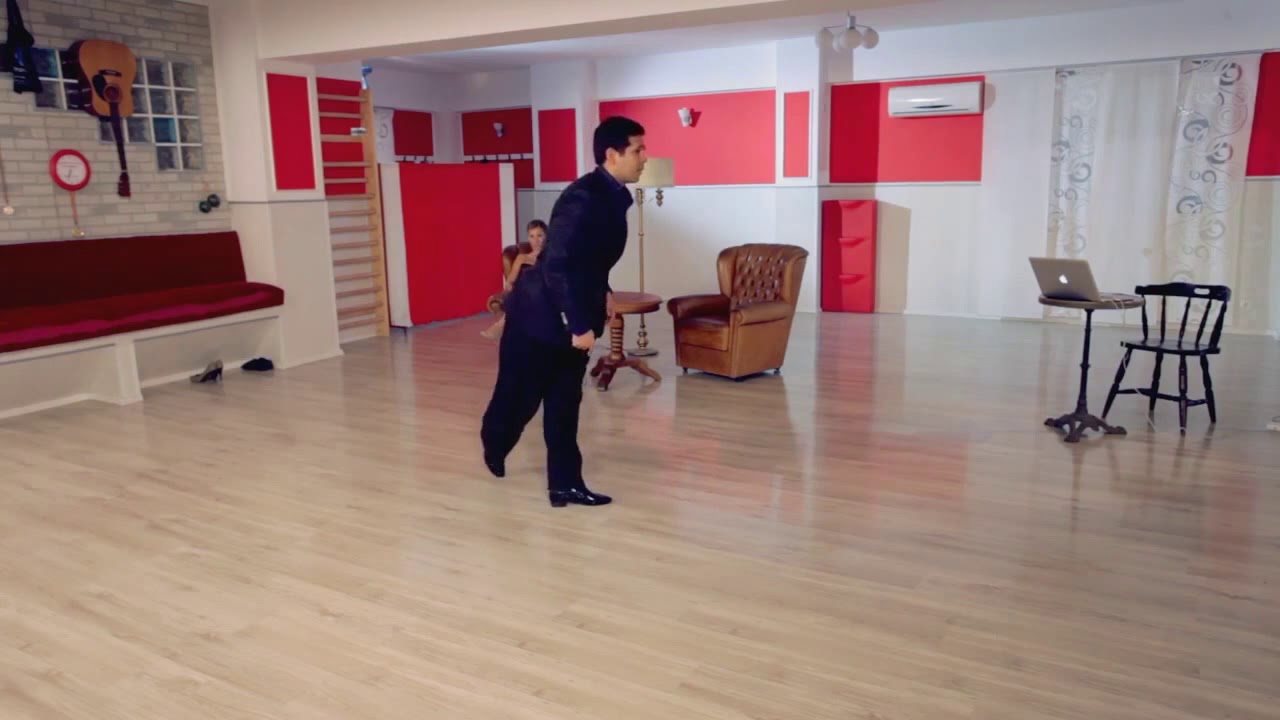 Sebastian Arce & Mariana Montes Lesson 124. Combination: planeos & barridas. Tango.