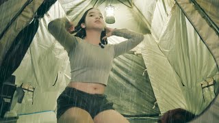 Download lagu 'Heavy Rain in the Forest, This Girl Camps Alone! See What Happens!' mp3 Download lagu 'Heavy Rain in the Forest, This Girl Camps Alone! See What Happens!' mp3