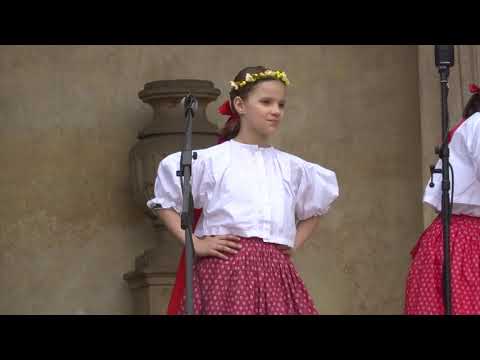 Dětský folklorní soubor PASKOVJANEK, č.1 / Krojované slavnosti - Praha Senát 2019