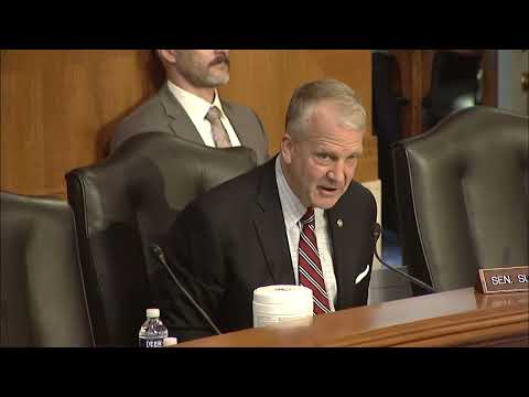 Sen%2E%20Dan%20Sullivan%20%28R%2DAlaska%29%20at%20an%20Environment%20%26%20Public%20Works%20hearing%20%2D%20May%2025%2C%202022