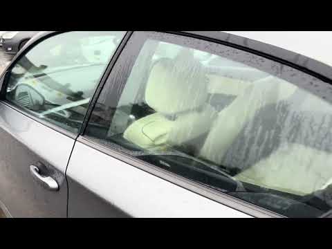 BMW 1-Series 2011 AUTOMATIC - Image 2