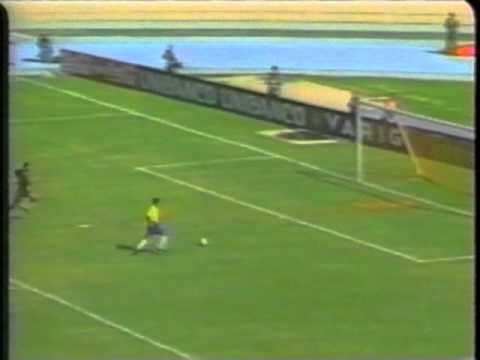 2000 (October 8) Venezuela 0-Brazil 6 (World Cup qualifier).mpg