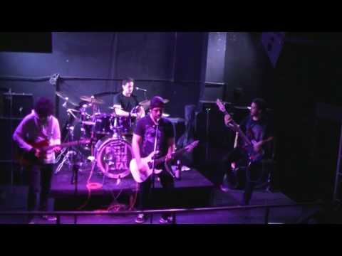 Avenged Sevenfold - Hail To The King (Band cover)