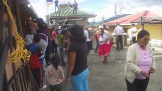 preview picture of video 'Colocacion de la Cruz  (Tigre's Band)  Gualaceo Ecuador'