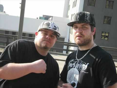 Mark Deez & Dr. iLL (of Grindhouse Gang) - Struggle Never Cease (Prod by Keko) NEW MARCH 2012