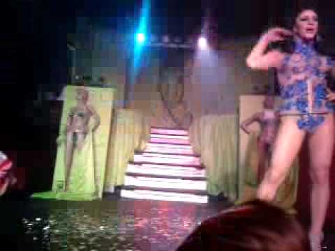 Michelly Drag Planet - G By: Alex Über