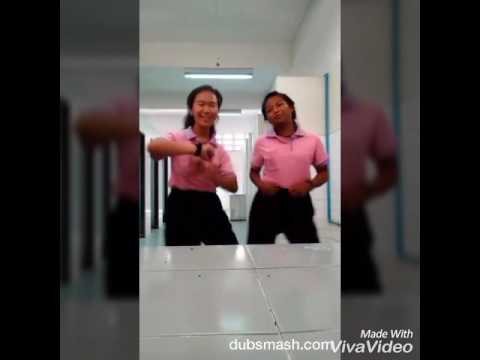 การออกกำลังกายสำหรับการขยายเต้านม รากฟันเทียมภายใต้กล้ามเนื้อหน้าอก