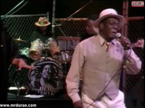 Brenton Wood - "The Oogum Boogum Song" on Thee Mr Duran Show