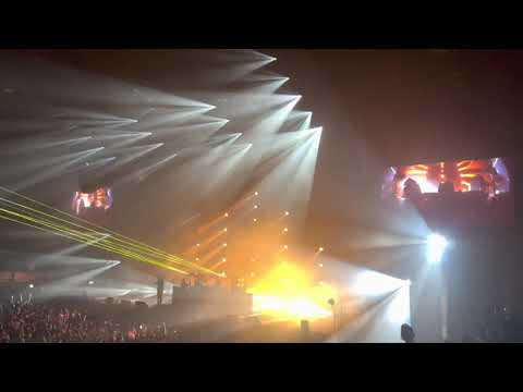 Andy C @ Wembley 23.10.21, Baby D - Let Me Be Your Fantasy (Andy C Bootleg)