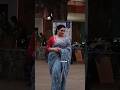 ശ്വേതമേനോൻ വന്നാൽ ഹണിറോസ് മാറി നിക്ക