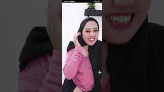 Download lagu STW HIJAB LIVE BIGO BAR BAR mp3