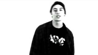 David Dallas - Get Out The Way (Remix) feat Mr Sicc and Tek