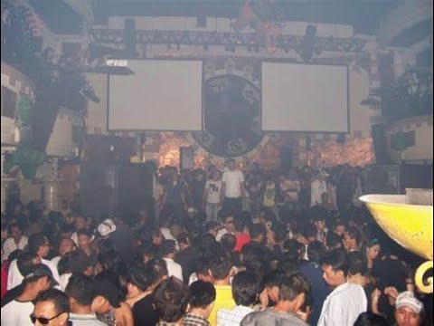 Tribute To Stadium Jakarta [ Minggu Ceria ]