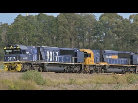 "90 class" heavy haul locomotives on Pacific National coal trains in NSW