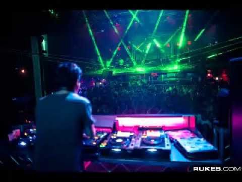 Italy Techno Voka  New Version