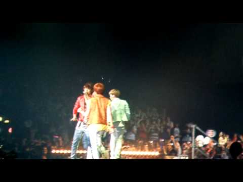 110610 SMTOWN PARIS SHINEE STAND BY ME TALK REPLAY GET DOWN JULIETTE