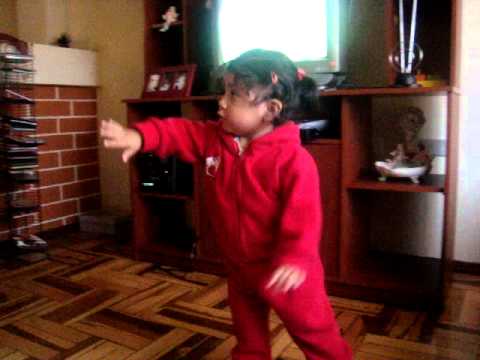 Naomi y su Americomania....jajaja