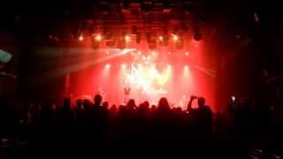 Megan Nicole sings We Are Never Ever Getting Back Together at Melkweg Amsterdam