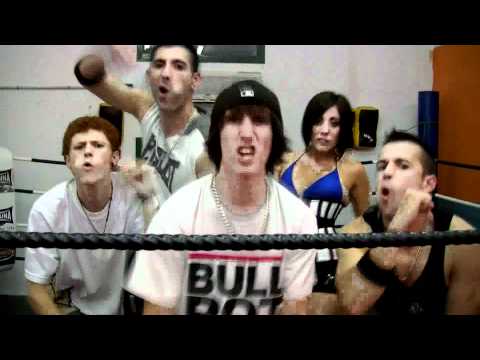 Santaflow - Segundos Fuera (con Eneyser, Curri C, Porta y Norykko) - (Videoclip oficial)