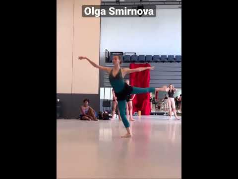 Olga Smirnova during ballet class with Les Ballets de Monte-Carlo