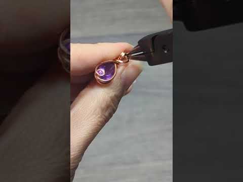 Short: Faceted Teardrop Crystal Pendant Wire Wrapping Tutorial