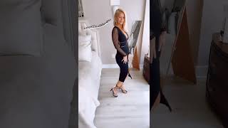 WHAT TO WEAR ON A FIRST DATE | ALL BLACK OUTFIT | #shortsvideo #shorts #ootd