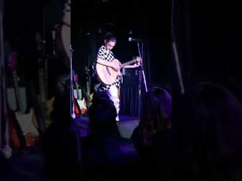 Benicio Bryant sing "Fall Apart" 23 Nov 2019