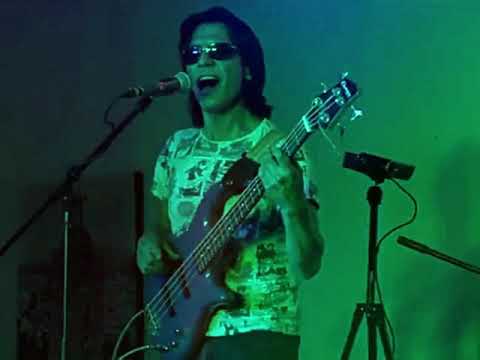 🎸 Lou Ann Barton & Stevie Ray Vaughan's  "TE-NI-NEE-NI-NU" (1978) by 🎸 STEPS ON THE ROOF 👣 (2001)