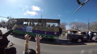 preview picture of video 'MARDI GRAS!!! Carencro Louisiana Parade 2015.'