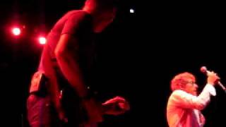 Roger Daltrey & Simon Townshend Play Young Man Blues at Casino Rama in Canada November 5 2009