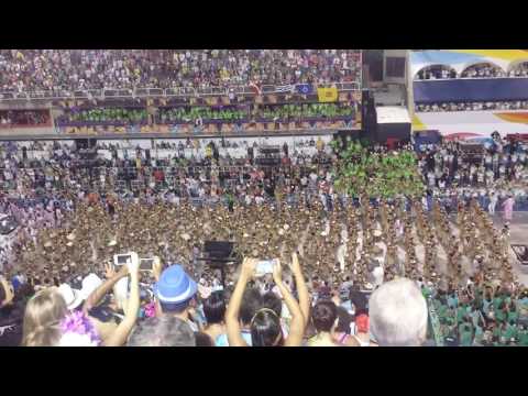 Mangueira 2017 - Paradona da bateria