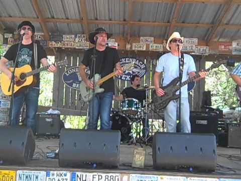 STONEHONEY - CRY BABY CRY (DAVE PHENICIE) - LUCKENBACH, TEXAS 7-23-2011