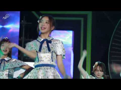 [20181007] BNK48 - BNK48 (Pun Focus) @ PTT Thailand Grand Prix 2018