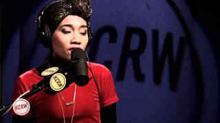 Yuna performing &quot;Falling&quot; Live on KCRW
