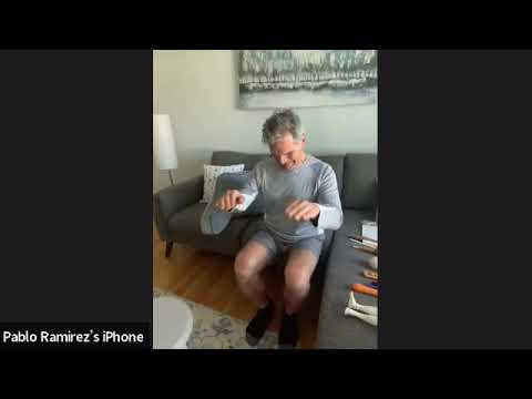 Pablo Ramirez leads paida lajin practice