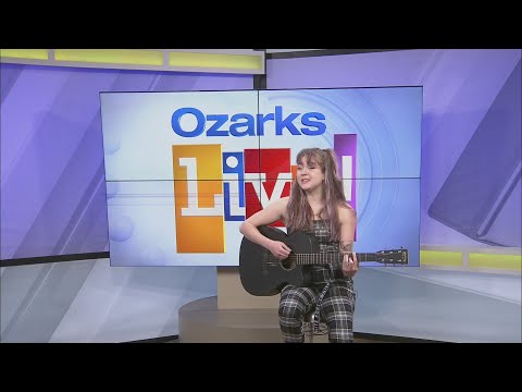 Ozarks Live - Erin Coburn Performs "Roundabout" LIVE in Studio - 12/2/2021