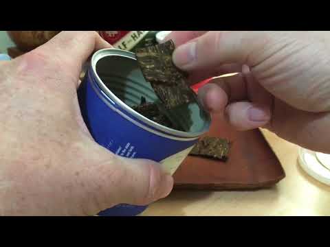 Cracking a tin of 40th Anniversary and GQ kit tobaccos