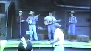 Ledger-Enquirer staffers perform "Columbus Stockade Blues"