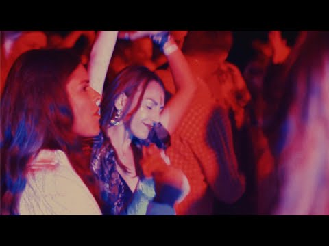 Molow x Chris Norman - Lay back in the arms of someone (official video)