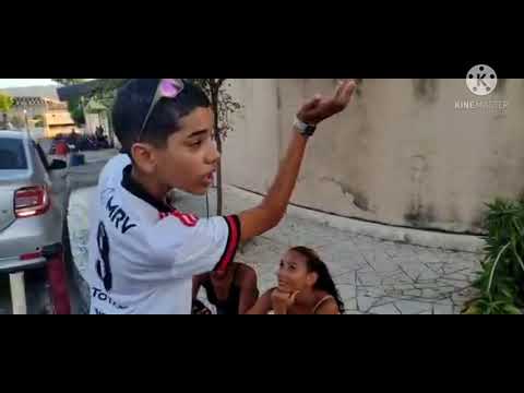 GOIABADO LEVANDO A NOVINHA PRA TOMAR AÇAI