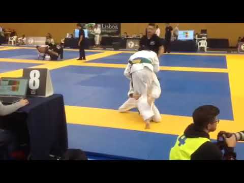 João Oliveira (Pantera Negra) vs Salvador Ferreira Pereira (Três Continentes BJJ - 3C): 1/2 Final