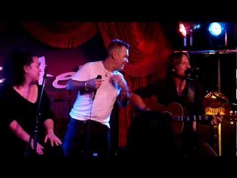 Flame Trees - Jimmy Barnes and Keith Urban - Lizottes - 6-6-12