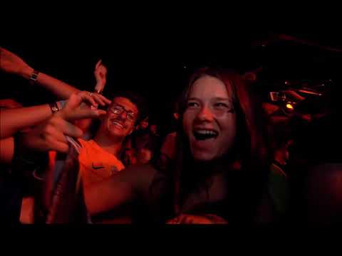 AvB feat. Sam Martin - Blah Blah Blah vs. Wild Wild Son (Devin Wild Remix) | Live at TML19 (w1)