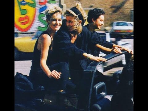 Bananarama - "Riskin' A Romance"- Siobhan Solo. Theme From the movie, The Secret Of My Success, 1987